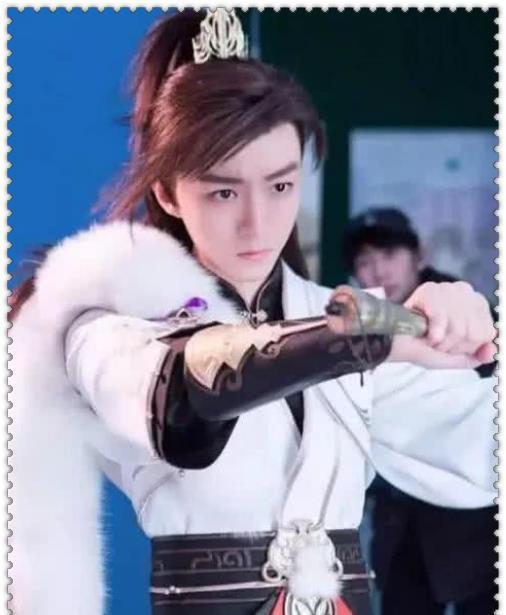 王俊凯将要献出银幕初吻？女主原来她？网友：追定了