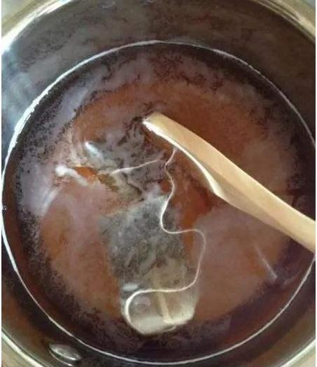 还在买奶茶喝教你自制红豆奶茶，简单又健康，一点不比买的差！