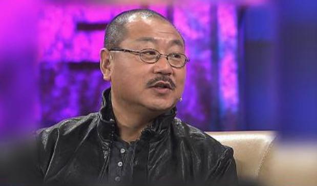 辽北狠人范德彪：他“卖拐”也“吹牛”，是万年配角也是金马影帝