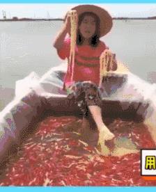 东北“吃播”男子直播前去世......“太实在了，他不懂套路”…
