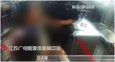 8岁小朋友被困电梯后3招自救：别人家的孩子真了不得