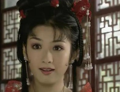 ​一婚被姜凯痛骂偷腥，二婚遭黄毅清狠施家暴！43岁黄奕现状如何