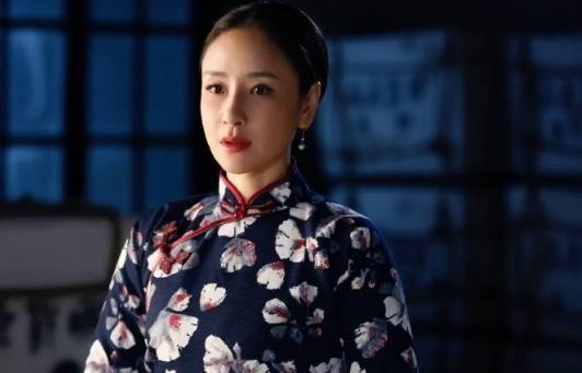 老牛吃嫩草本领超高，三婚妻子一个比一个小，如今42终得一子！