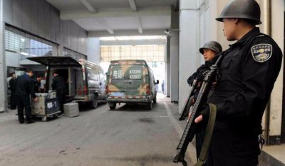 ​我国只有军人和警察能配枪吗？其实还有很多，只是我们不接触