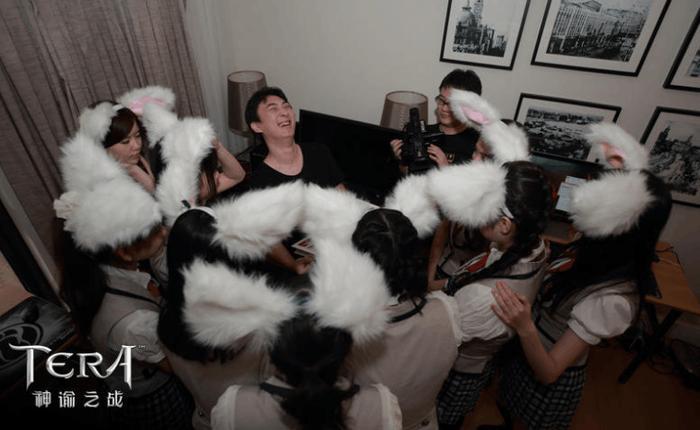 小鲜肉嘲讽李雪健老师，王思聪打抱不平，要让他在娱乐圈混不下去