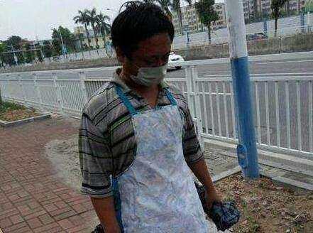 成名后忘本，败光上亿家产，如今流落街头乞丐靠捡垃圾为生