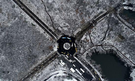 航拍南京雪景：到处白雪皑皑银装素裹