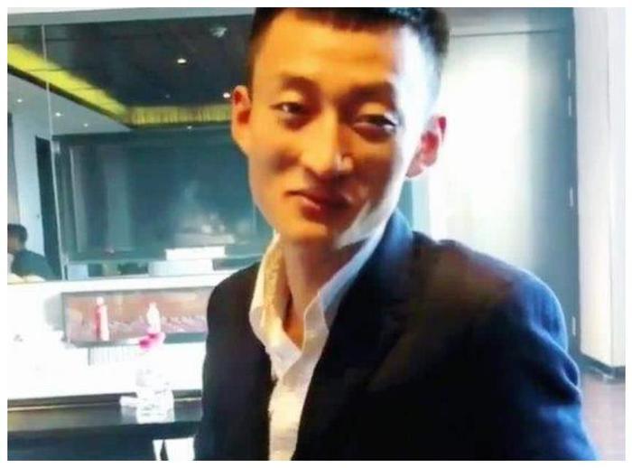 “快手一哥”即将强势回归，天道宝位不保，网友：强烈欢迎！