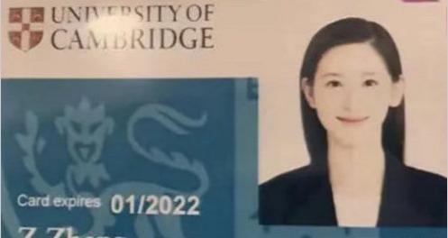网友英国偶遇奶茶妹妹章泽天，真人素颜超美清纯害羞