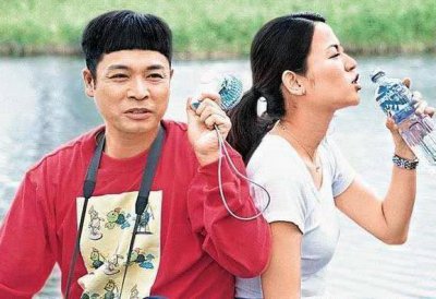 ​他被称为“傻子专业户”，娶了《西游记》中的红孩儿，儿女双全！