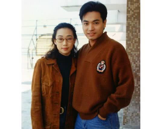 他被称为“傻子专业户”，娶了《西游记》中的红孩儿，儿女双全！