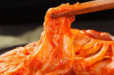 ​辣白菜放久了变酸了还能吃吗 辣白菜可以放多久