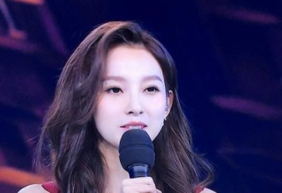 ​90后“央视一姐”马凡舒，被称董卿接班人，10年前黑料被扒