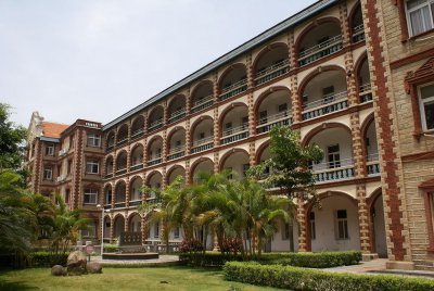 ​泉州大学名单