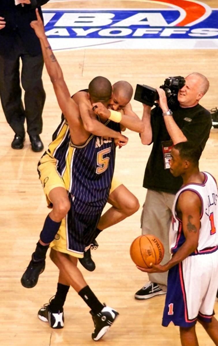 老照片：2000年NBA总决赛，“OK”奏响紫金王朝序章