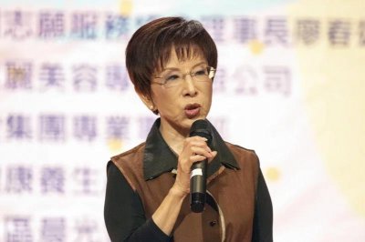 ​“女中豪杰”洪秀柱是怎样一个人？她是孤峰顶上的一道靓丽风景