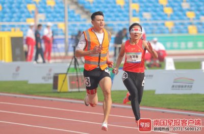 ​强！广西“女飞人”刘翠青全国残特奥会上连夺两金