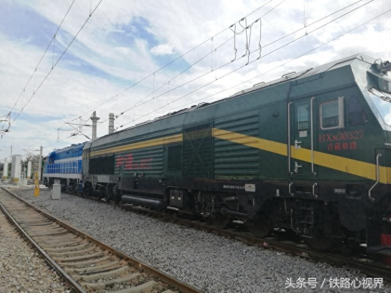 具有世界先进水平的和谐3型(HXN3)内燃机车