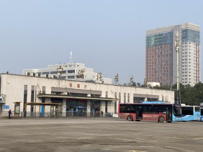 ​宁波东乡绕不开的地标，今天聊聊宁波汽车东站的故事