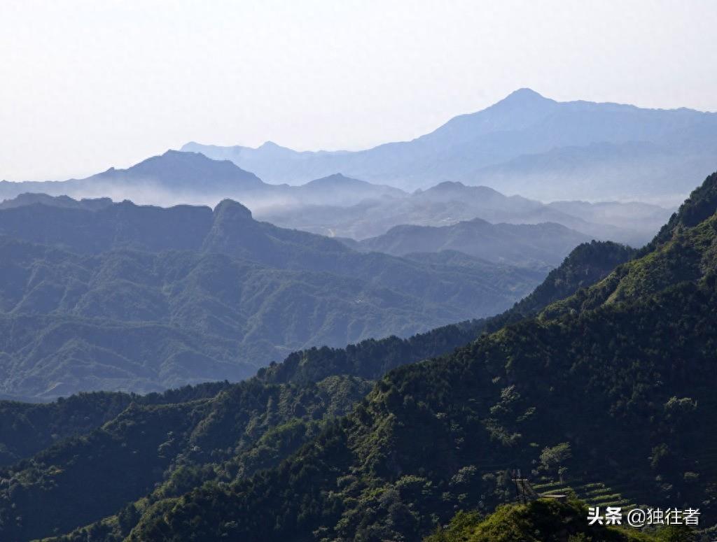 山川、峡谷、洞穴、溪水，水泉溪一个质朴原生态的自然景观