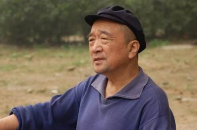 ​72岁李保田夫妻恩爱，陈燕琳是他的儿媳，他从不接广告只安心演戏
