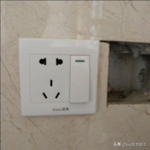 ​220Ⅴ单相家用1开5孔插座这样接线