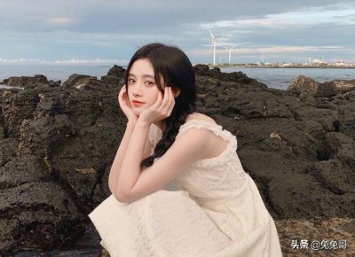 ​鞠婧祎被曝遭职业主播骚扰，拒绝后还遭“不文明言语”