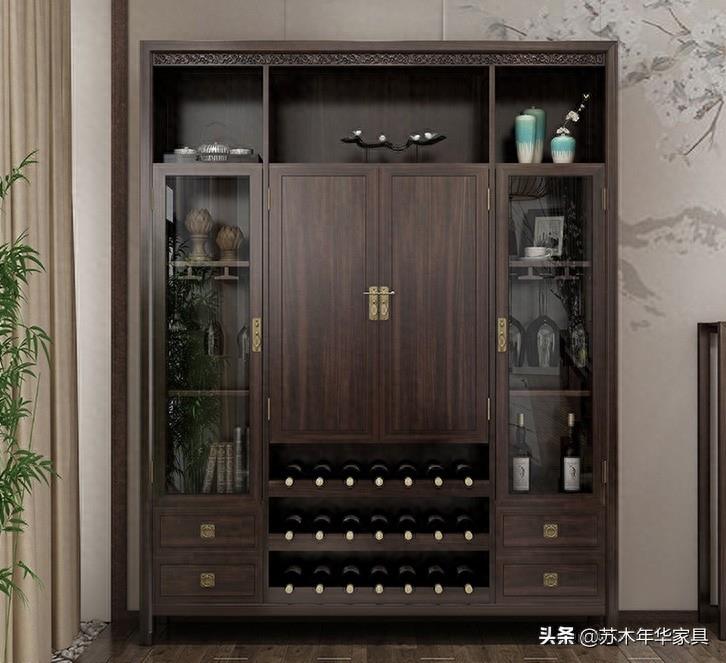实用又美观的新中式酒柜有哪些呢？
