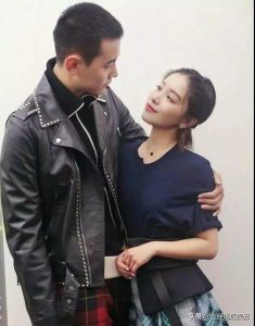 ​阚清子发文：谢谢你，因为你，我有了再大声说爱的勇气