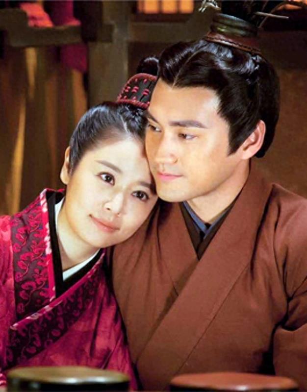 林心如、袁弘《秀丽江山》CP剧照，乱世相扶，恩爱一世