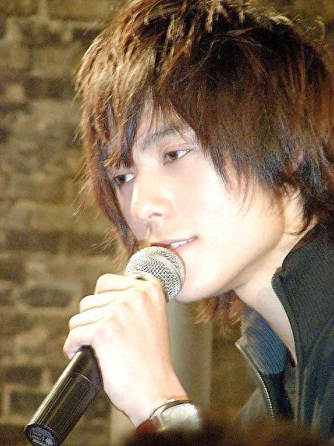 内地男星张超
