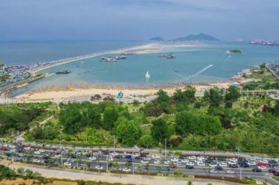 ​连云港耗资5千万元的公园，园内山海交汇，但水质变差不再能游泳