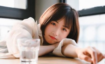 ​女生不想谈恋爱怎么追？如何让她改变想法