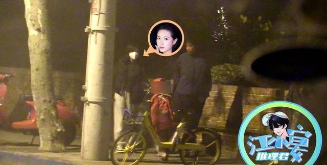 万茜结婚几次（万茜一家三口近况曝光）(4)
