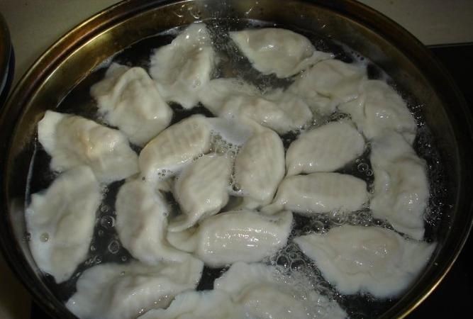 怎样煮冷冻水饺