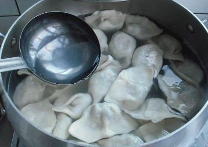 如何煮速冻饺子