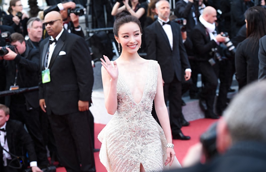 今天，这四个华人女神在戛纳美出新高度。井柏然、黄景瑜错过红毯