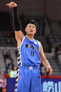 ​段江鹏与山西男篮的恩怨情仇：出走与回归的篮球故事