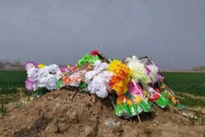 ​人死后过百天、过周年、过三周年是怎样过的？都谁参加？有何意义