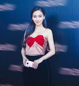 ​原来Angelababy就是杨颖，这英文名起的也忒土气了！