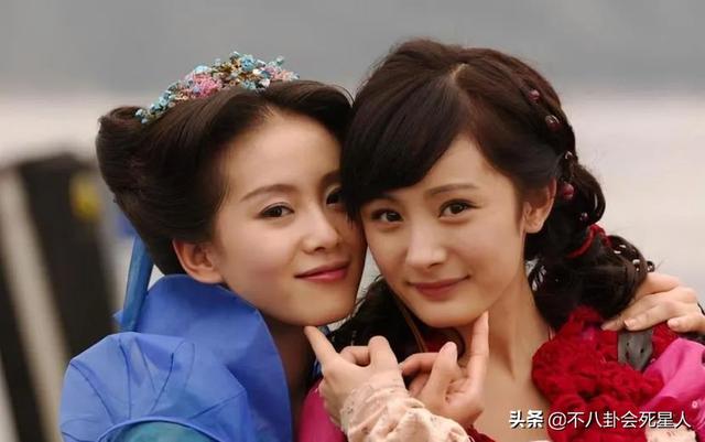 杨幂绯闻事件回顾（人前姐妹情深背后互相插刀）(15)