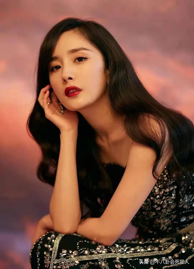 杨幂绯闻事件回顾（人前姐妹情深背后互相插刀）(1)