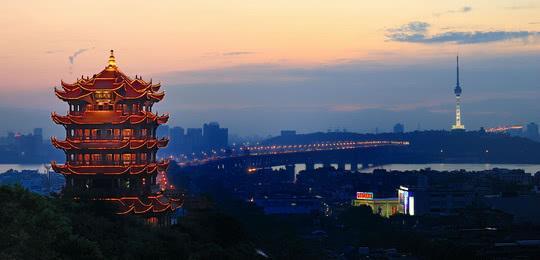 关于黄鹤楼的十首诗(七律之首崔颢的黄鹤楼)(9)