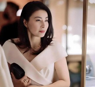 跳水女皇郭晶晶:传奇之路与卓越品格