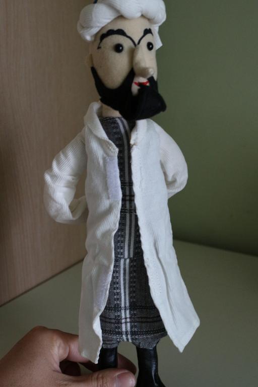 篮球队玩偶（当美队遇见他会怎样）(1)