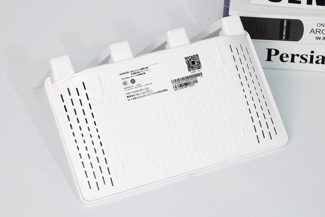 荣耀路由器4pro优缺点（荣耀路由4Pro评测稳定不卡顿）(6)