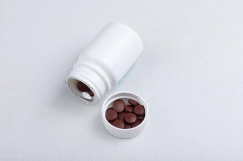 白花蛇七层透骨贴哪个厂家是正品(白花蛇七层透骨贴多少钱一盒)-第2张图片-