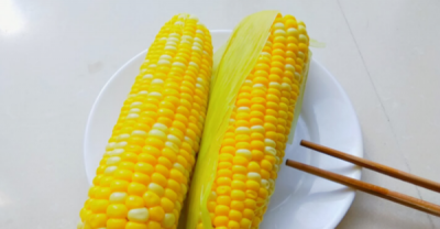 ​玉米隔水蒸多久能熟,新鲜玉米隔水蒸几分钟会熟吗