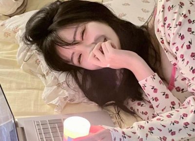 ​跟喜欢的男生告白被拒绝了，我还是喜欢该如何是好？