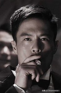 ​来看看，来自香港这三位帅气迷人十足的男演员！